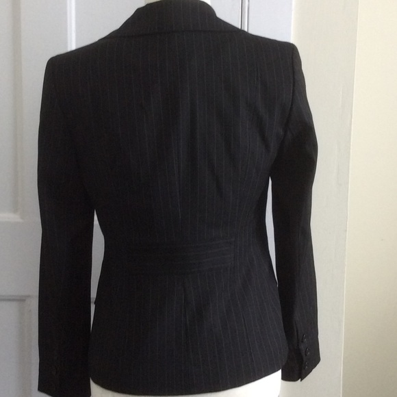 Sharp SEMANTIKS fully lined blazer Blk pinstripe - Picture 2 of 8